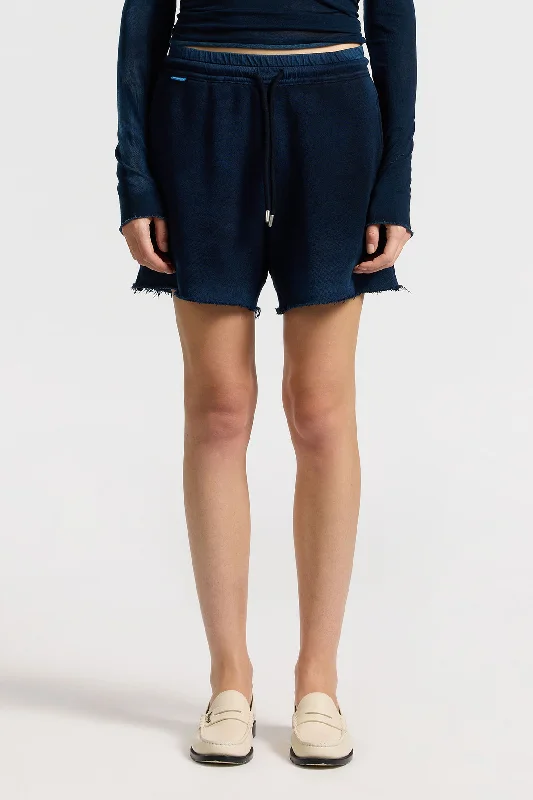 Casual outfits that elevate your style   Boston Short