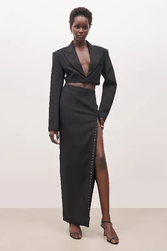 Dress to impress with elegant women’s wear   Hook & Eye Split Hem Maxi Skirt - Black
